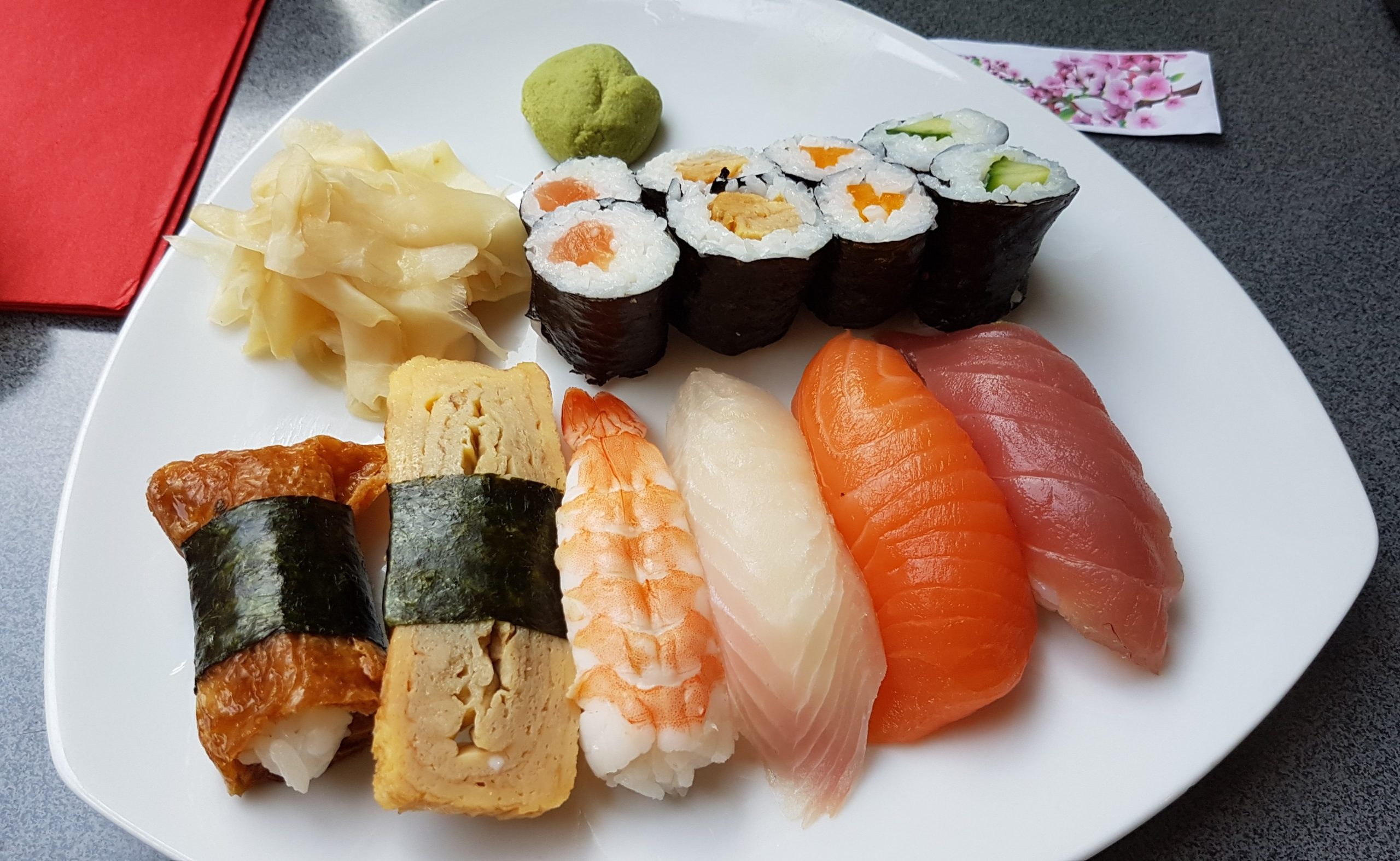 Best sushi fusion restaurants inside Dortmund nightlife zone