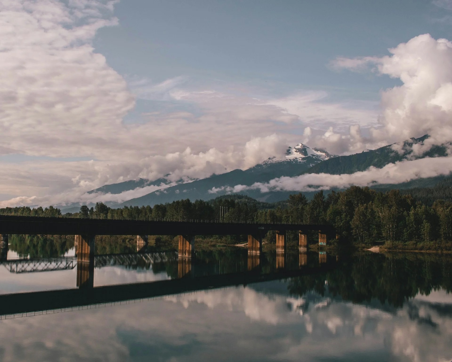 A Traveller’s Guide to Choosing Hotels in Revelstoke, BC